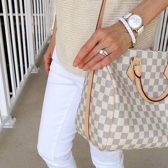 💎✨Beautiful✨💎 Authentic Louis Vuitton Crossbody - Picture 2 of 14